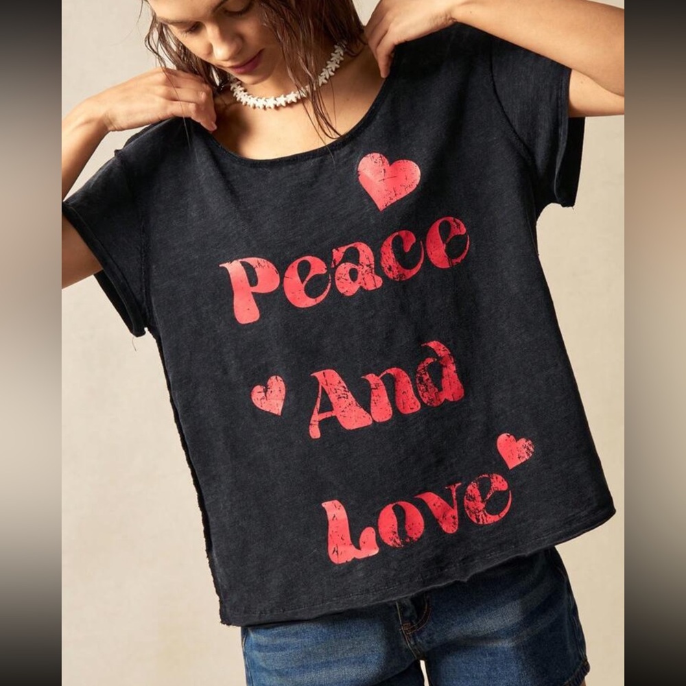Black Relaxed top with peace and love accents NWT Women’s sz XL boho chic - Picture 3 of 6